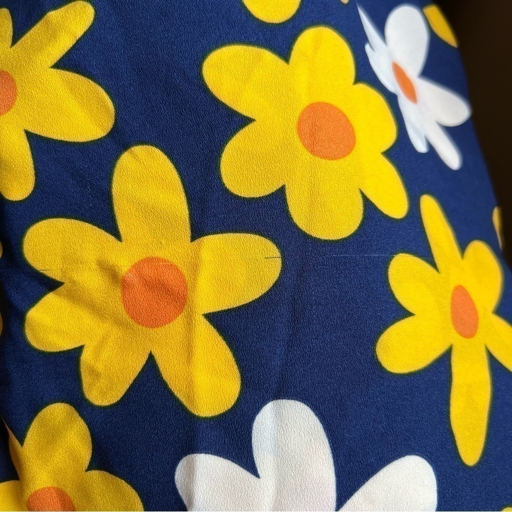 Modcloth: Navy, Yellow, Orange and White Daisy Classic Calls Back Wide-Leg Pants - Picture 9 of 13